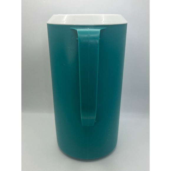 Rubbermaid 2.25 QT Covered Pitcher 1992 Vtg Made in USA NWT New Old Stock - Picture 3 of 10